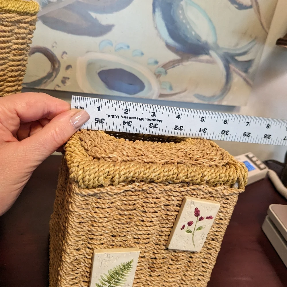 Woven Wicker Trash Can & Tall Tissue Box Cover Bohemian EUC Floral Tiles 2 Pcs